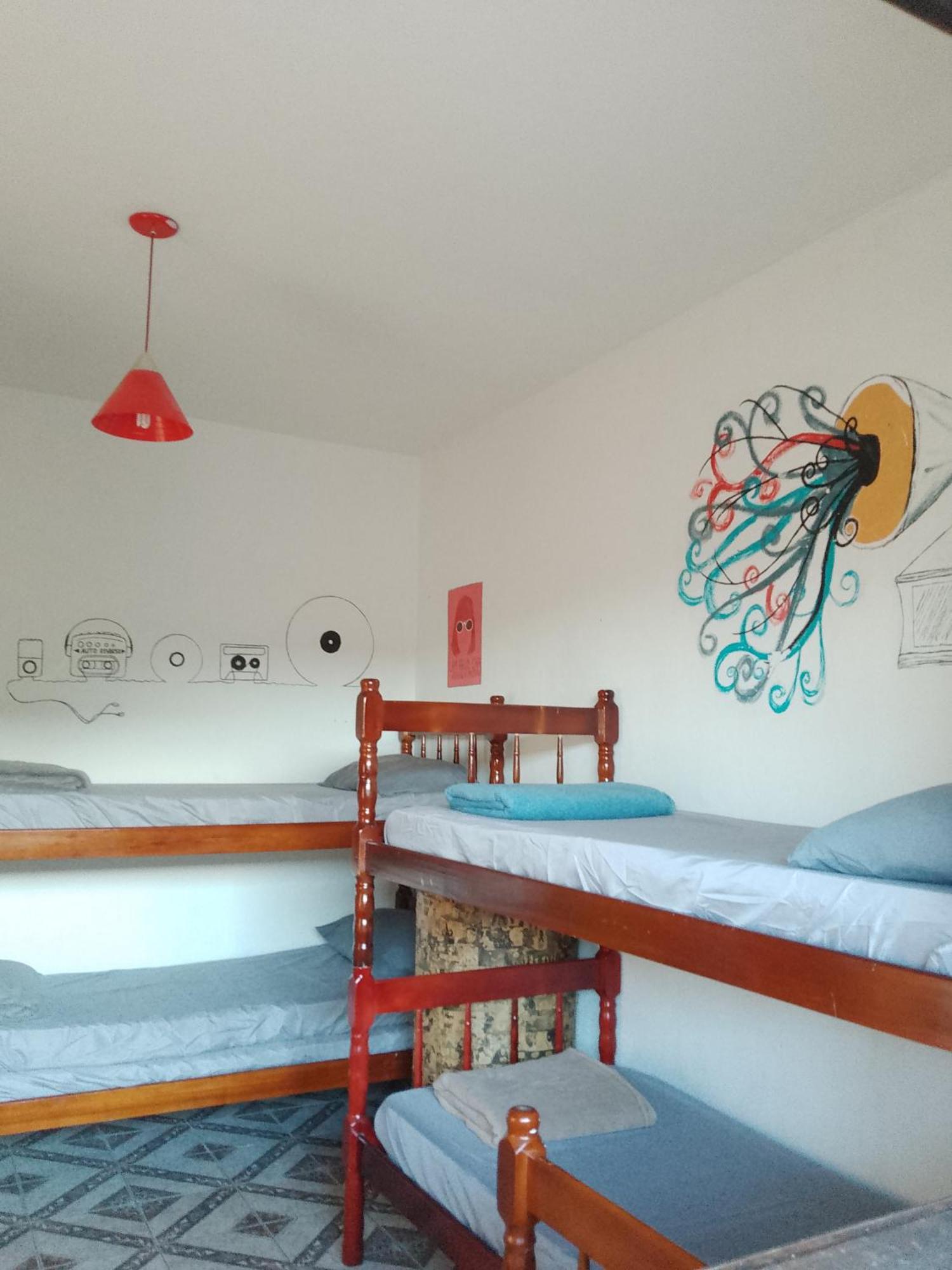 Hostel Резенді Екстер'єр фото