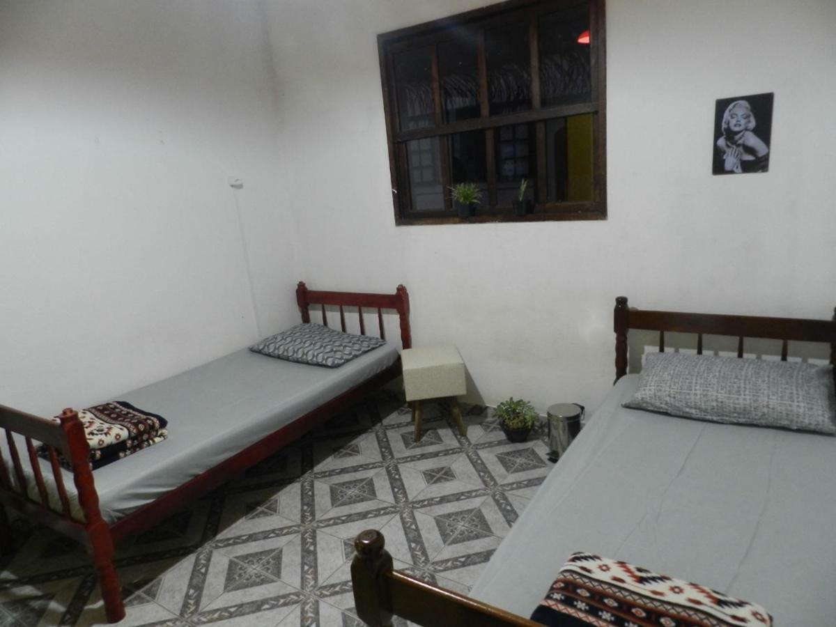 Hostel Резенді Екстер'єр фото